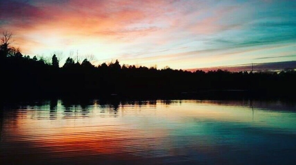 I have been blessed to travel and live all over the World. Each have graciously taken me in and they became my Home. Their beauties mesmerize me, thus I #LoveMyTown. I have been, and always will be, a #NomadicSoul #TravelinLight
#RidgeLakes
#SpringFun
#Waterlust
#Colorful
#Blue
#OnTheRoad
#Reflections