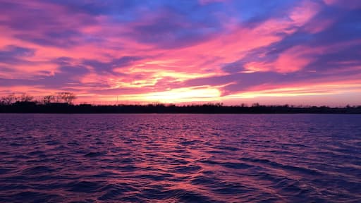 So nice to have water in the lake to catch the light again. This lake has RV Spots, Frisbee Golf, an amphitheater, a really cool mountain bike/hiking trail all the way around it, fishing, swimming, and a golf course on the other side of the dam. A music festival, Buckin Wild, has just relocated to the amphitheater this year.