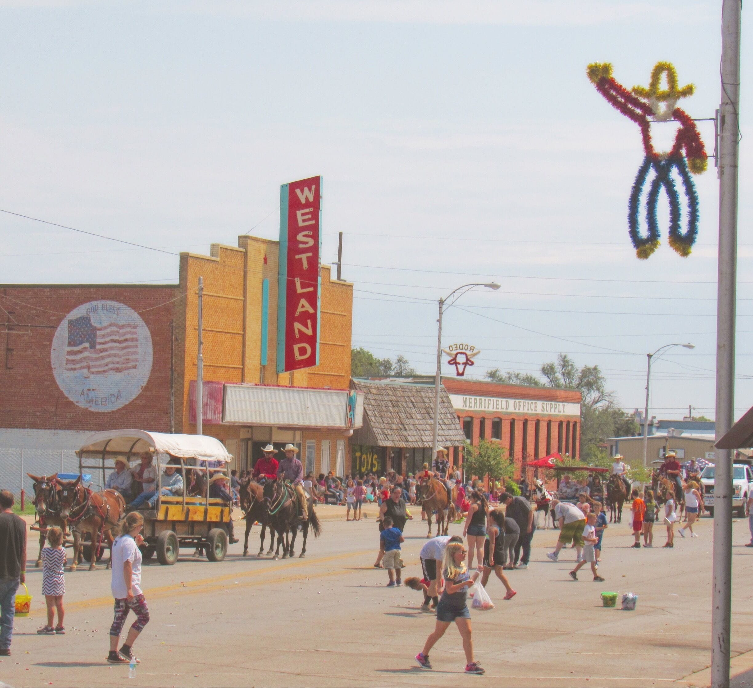 The Saturday before Labor Day each year at 2pm, the country comes to town to celebrate the Elk City Rodeo of Champions with a huge parade. 