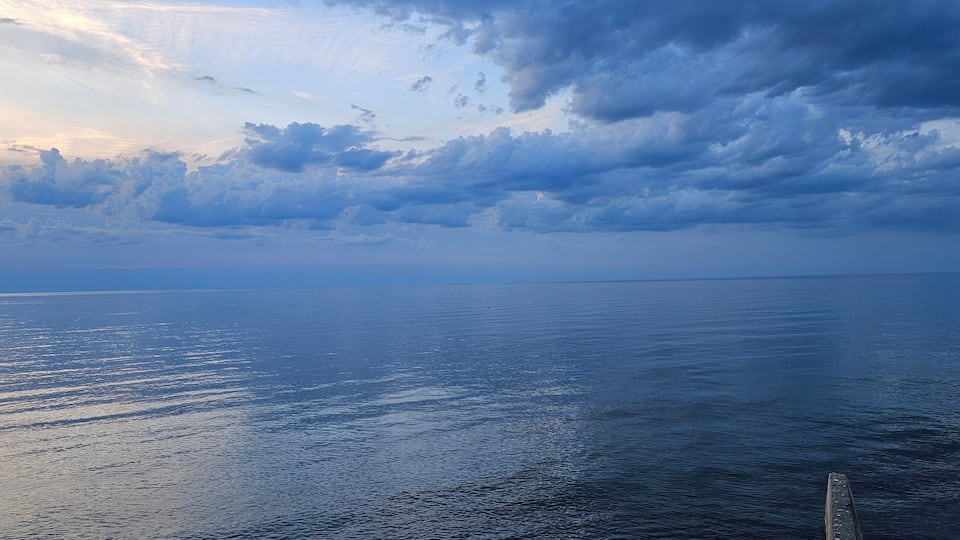 Storm rolling in on Lake Erie at Geneva-on-the-Lake, OH