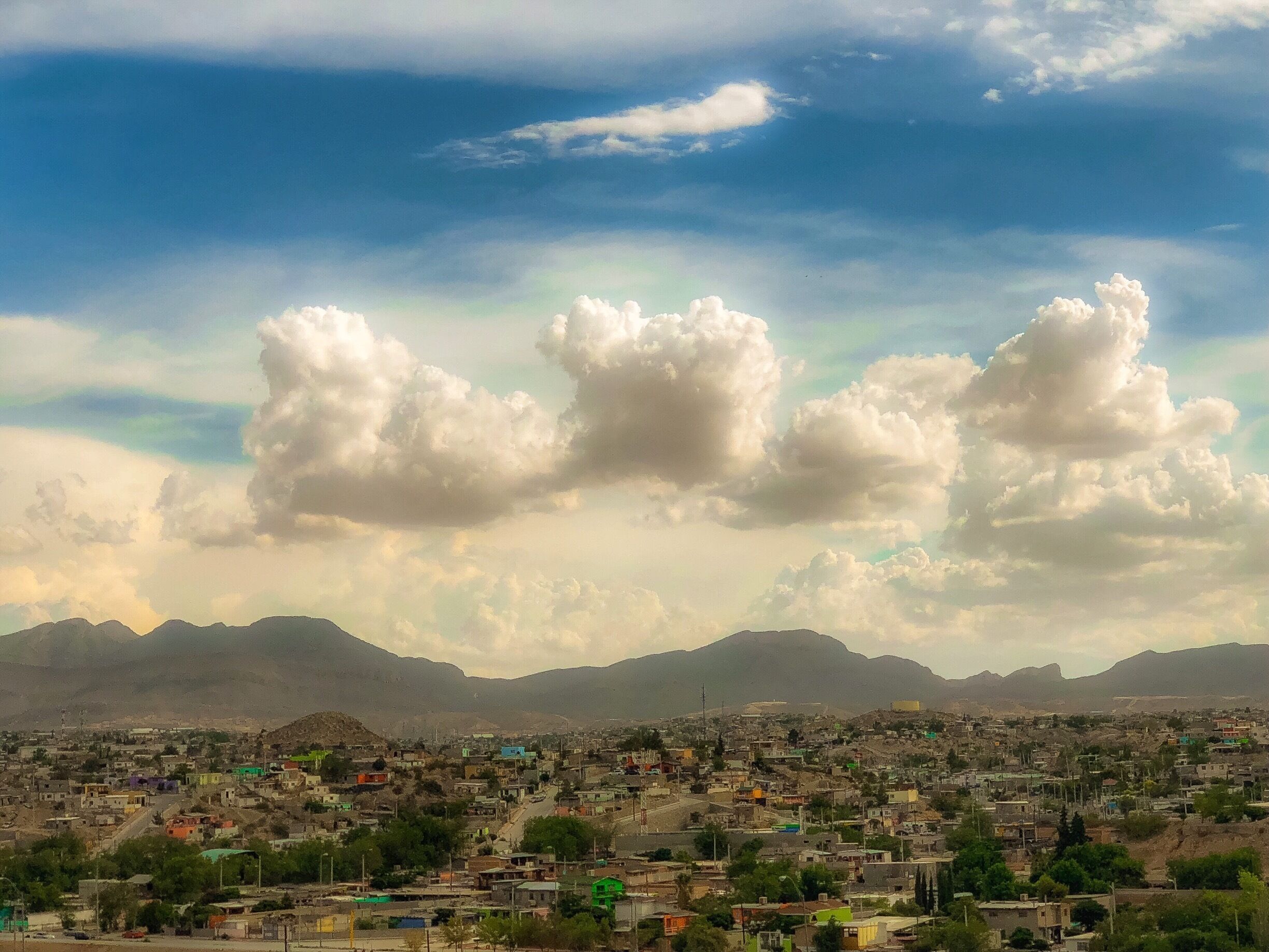 One of the most unique cities I’ve had the pleasure of traveling through. El Paso Texas. Such great culture, such unique landscape and scenery! If you want to find a unique, neat and fascinating city. Definitely spend a day and travel through El Paso. #texas #elpaso #travel 