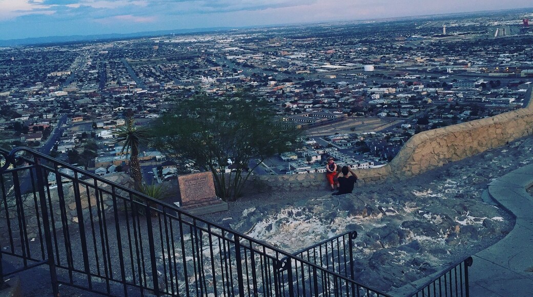 Always good to stop by Scenic Drive in El Paso, Texas. My home city.