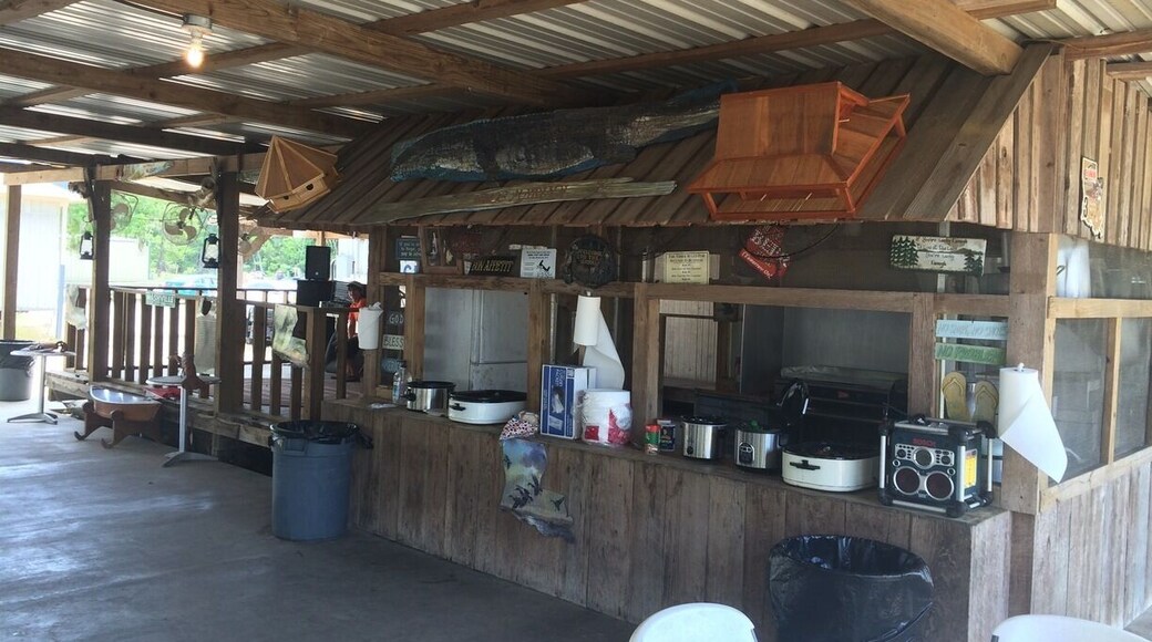 Cajun bayou "gas" station with crawfish, turtle soup, cold beer, and a great sound system. Proprietors Leroy and Wand tell me the hotter it gets the more beer they sell. "I gotta goood bidness, cher". Worthy of a special trip.