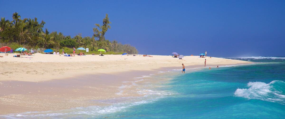 St-Gilles-les-Bains das einen Sandstrand