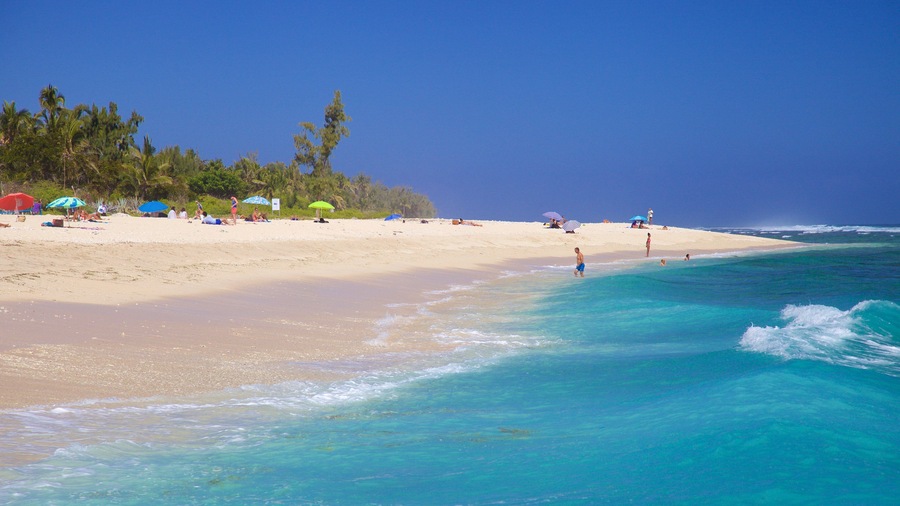 St-Gilles-les-Bains das einen Sandstrand