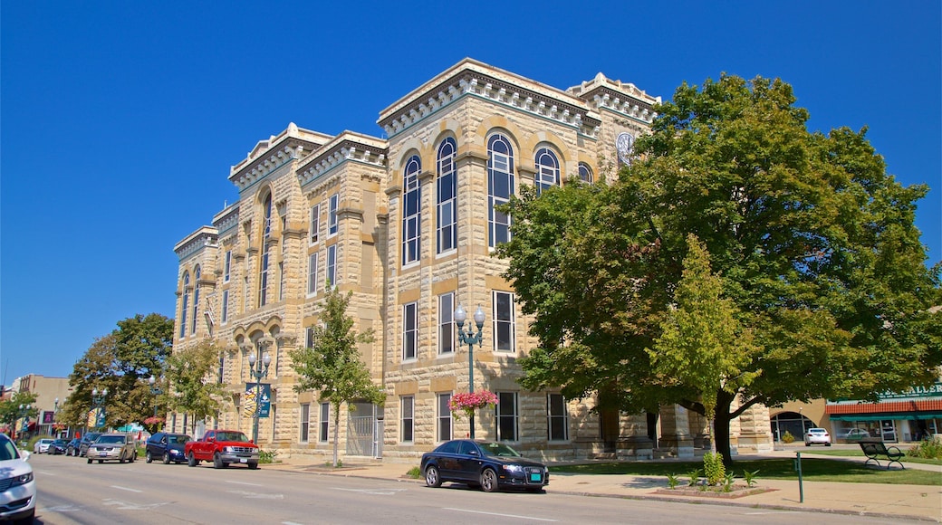 Northern Illinois showing heritage architecture