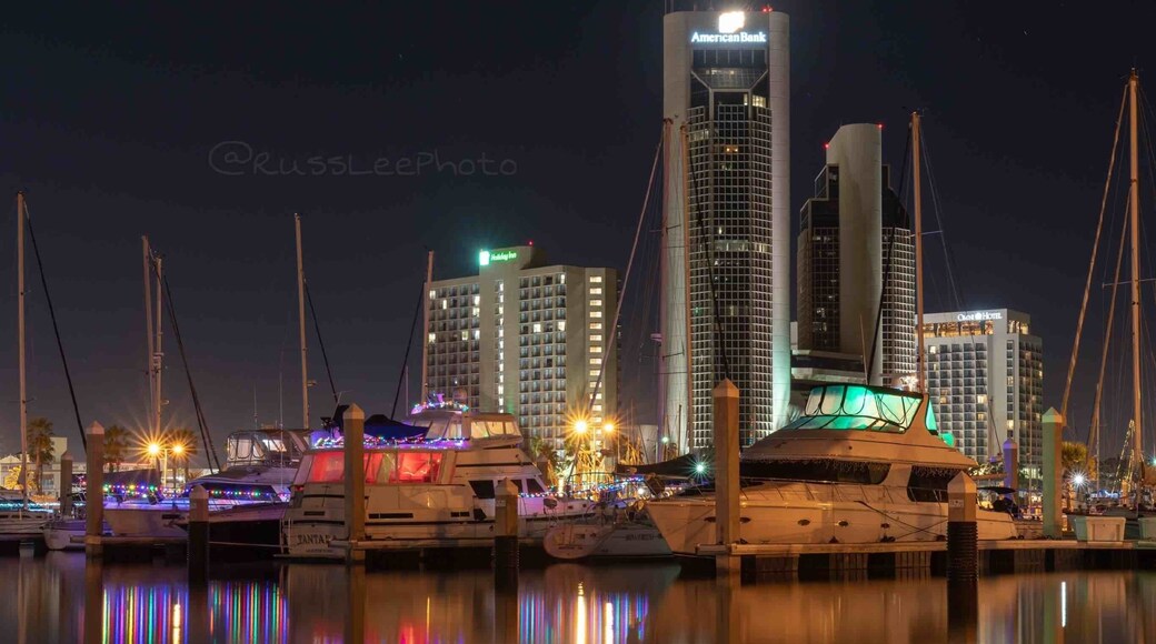 Xmas time on peoples st t head