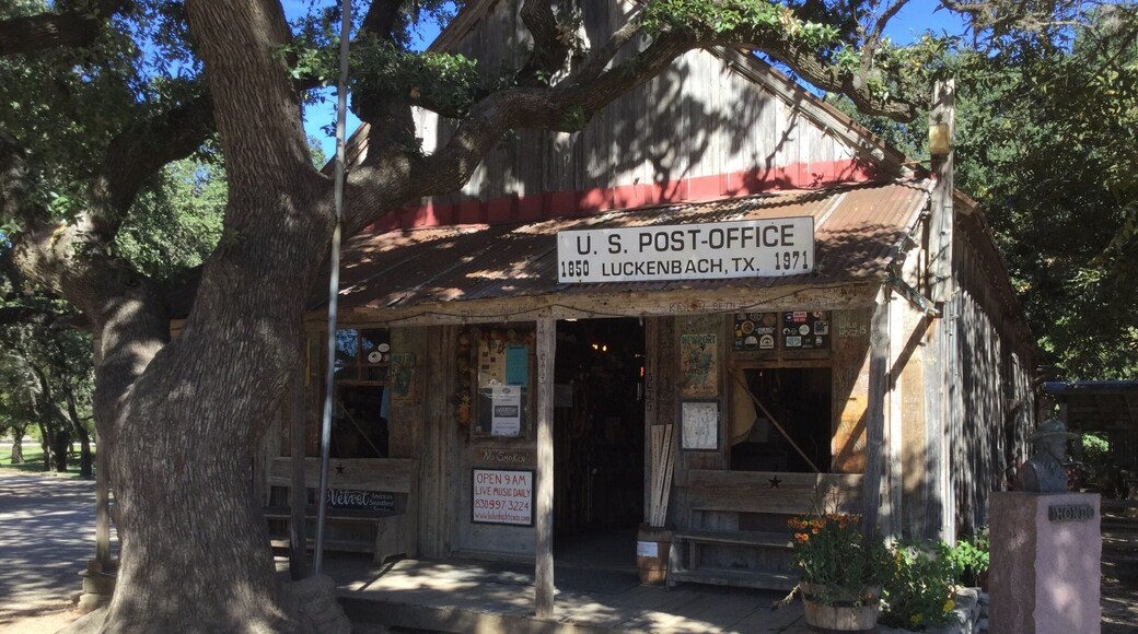 Great place,population 3, live music every day