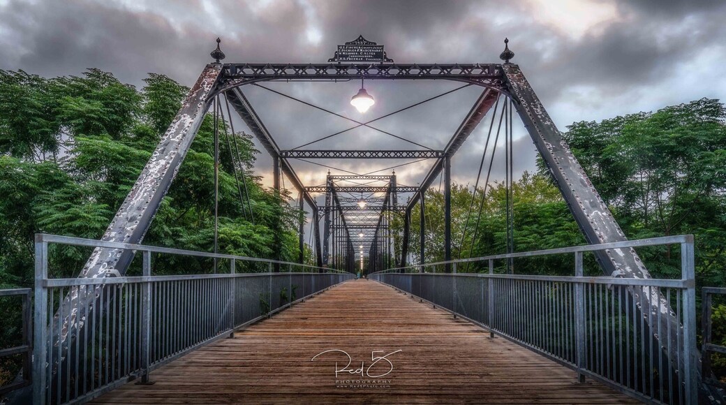 Taken in the morning before the crowds of summer show up.