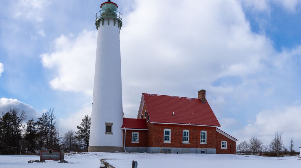 Tawas Point Lighthouse panorama