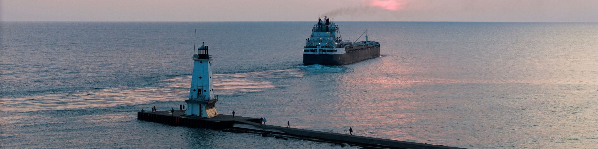 Ludington Hotel Guide