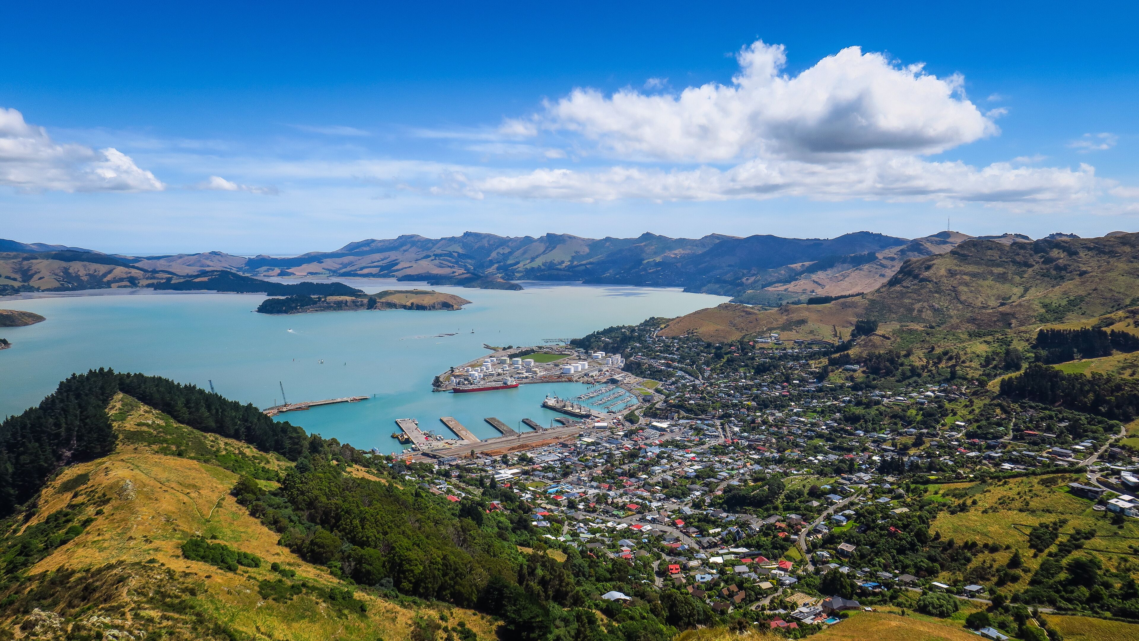 Christchurch Gondola and Mount Pleasant in New-Zealand