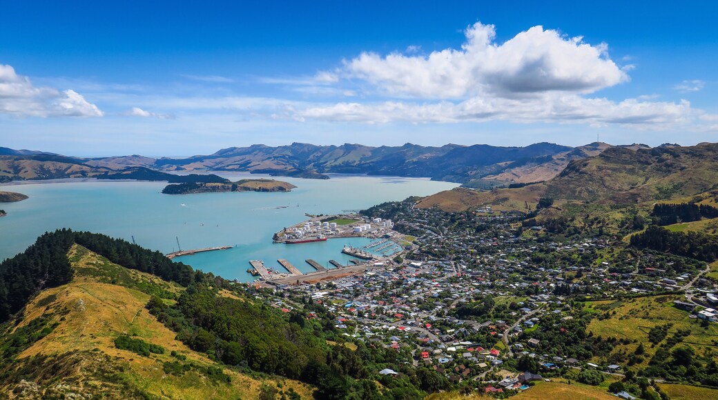 Christchurch Gondola and Mount Pleasant in New-Zealand
