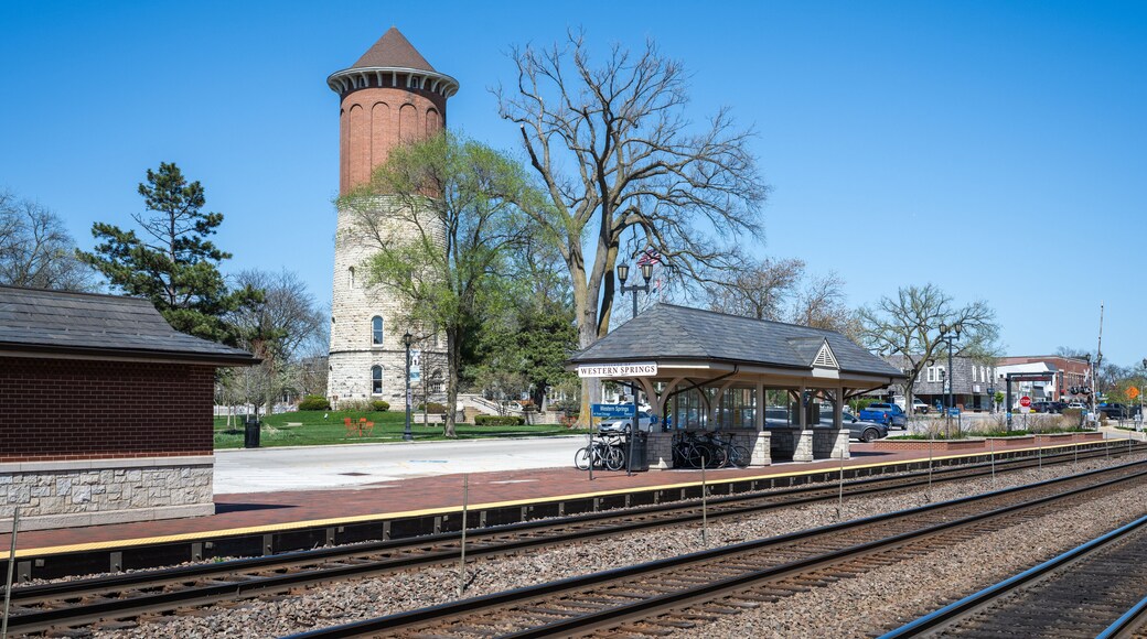 Western Springs, Illinois Historic Water Tower