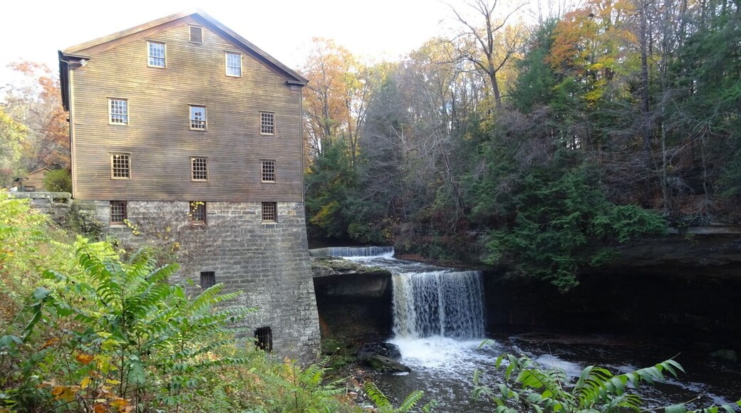 The highlight of hiking the Gorge trail is the many scenic views of Lanterman's Mill.
Lanterman’s Mill was built in 1845-46 by German Lanterman and Samuel Kimberly.
The mill was restored in 1982-85 and operates today as it did in the 1800s, grinding corn, wheat, and buckwheat.
