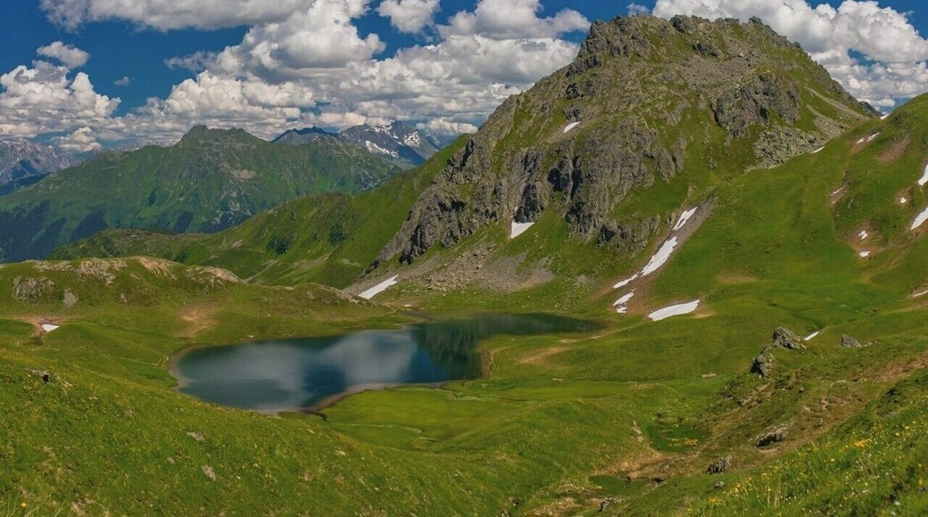 July 2016
Tilisuna Seehorn, Raetikon mountains, Voralberg, Austria
Raetikon is a small mountain group in Central Alps on the border of Austria and Switzerland. It offers wonderful possibilities for several days trekking with sleeping in the mountain huts.
Tilisuna Seehorn (alt. 2.342 m) with Tilisuna see lake is just below one of the huts, the Tilisuna Huette (alt. 2.211 m) on the Austrian side of Raetikon. It is a half day hike from the village of Schruns or Latschau located in the Montafon valley.