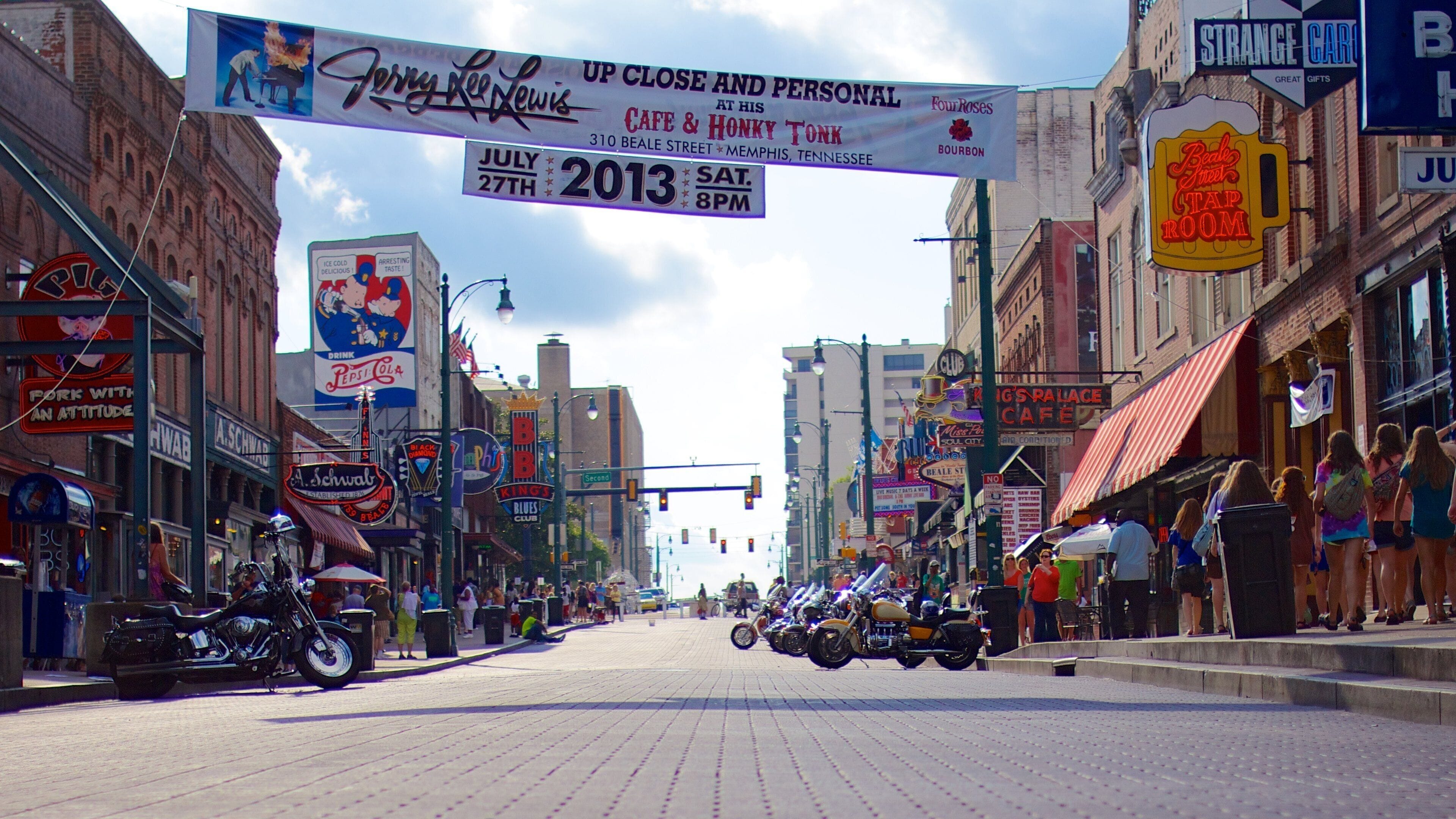 Memphis som viser gatescener, skilt og by