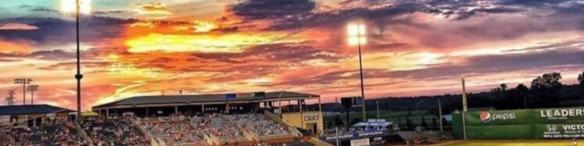 Family time
#BaseballTour #AmericasPastime
#Culture