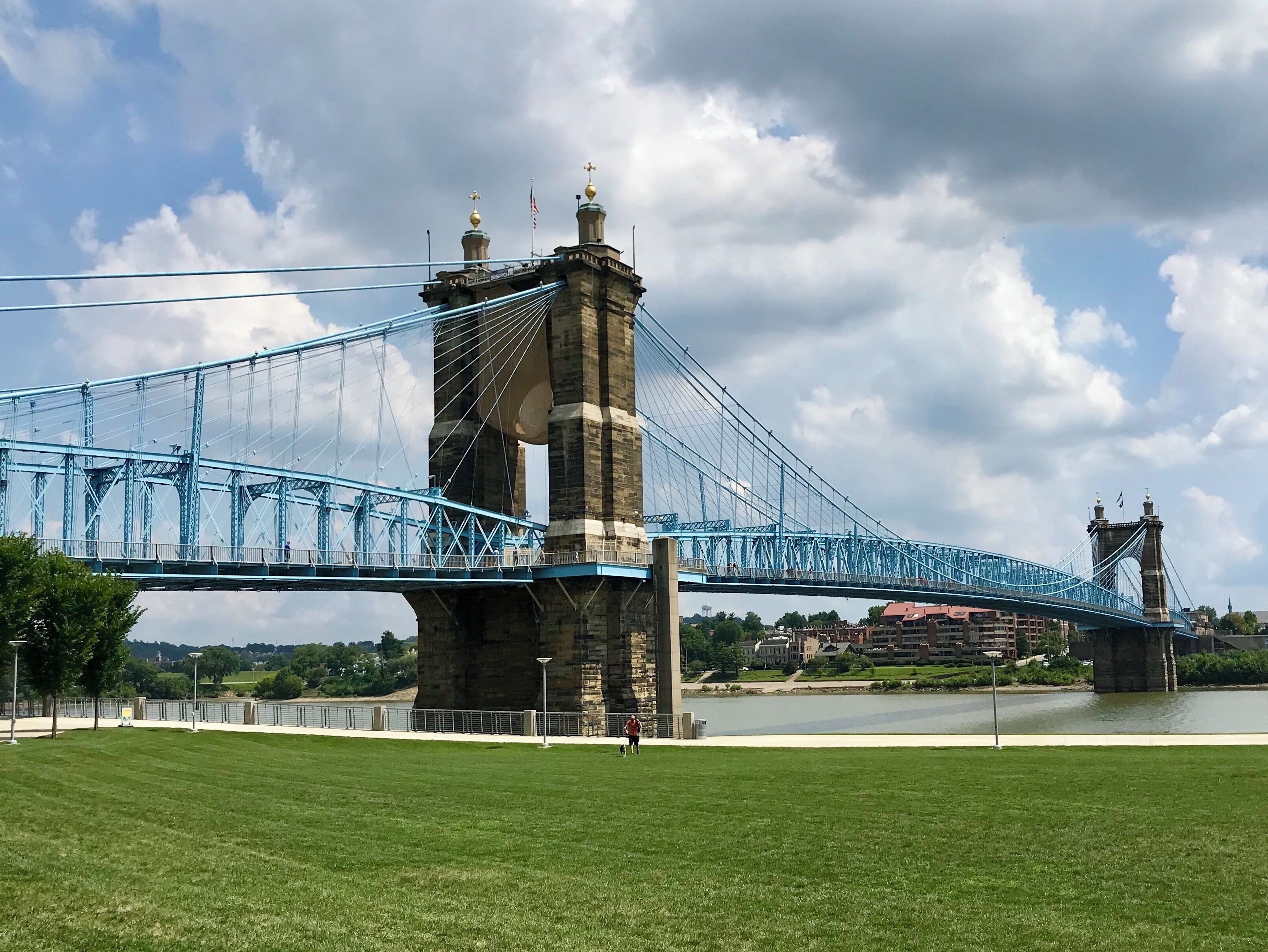 Cool bridge that crosses the Ohio River, connecting Ohio and Kentucky.