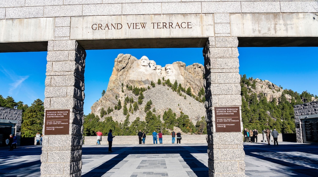 Grand View Terrace at Mt. Rushmore, SD