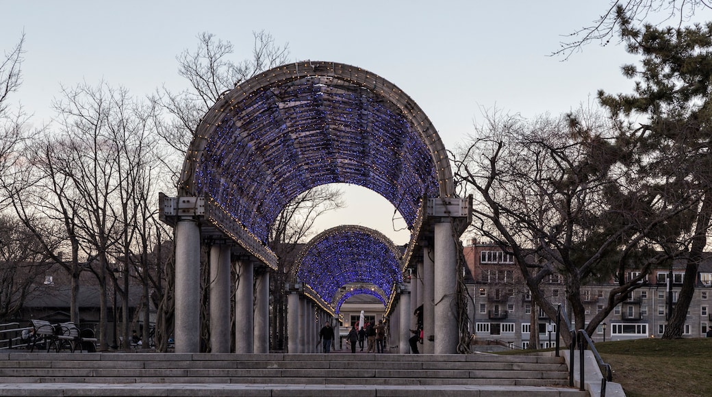 Christoper Columbus Park, Boston