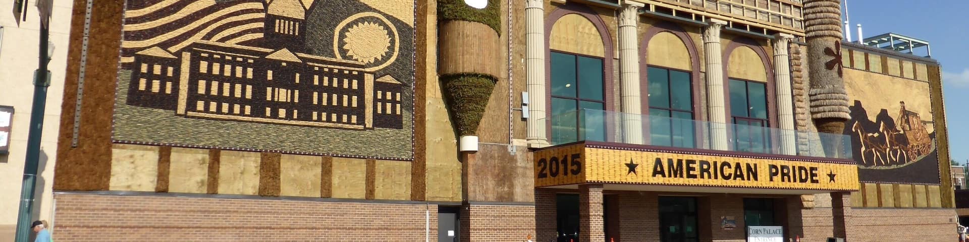 I've always wanted to see the Corn Palace and today was the day. #bucketlist #cornPalace #southDakota