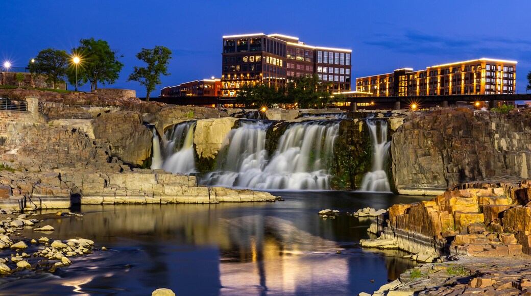 Sioux Falls Waterfall City Skyline at Blue Hour Night
