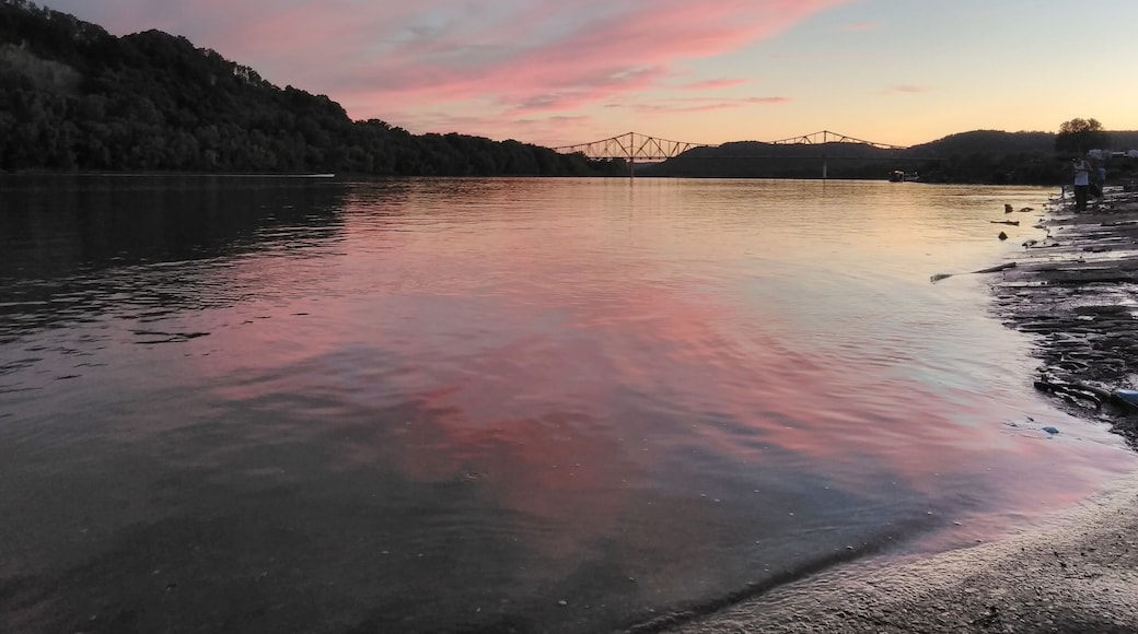 I went fishing here with my aunt basically but i got a good picture of the view though