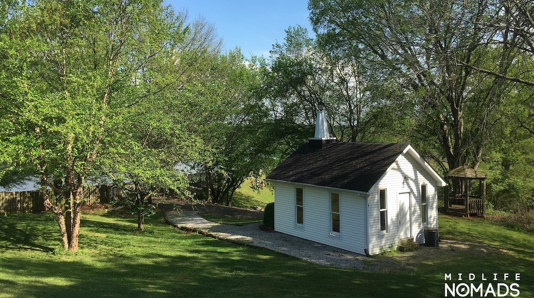 Basil Griffin Park Disc Golf Course, Bowling Green, Kentucky. One of the many beautiful disc golf courses in and around Bowling Green.