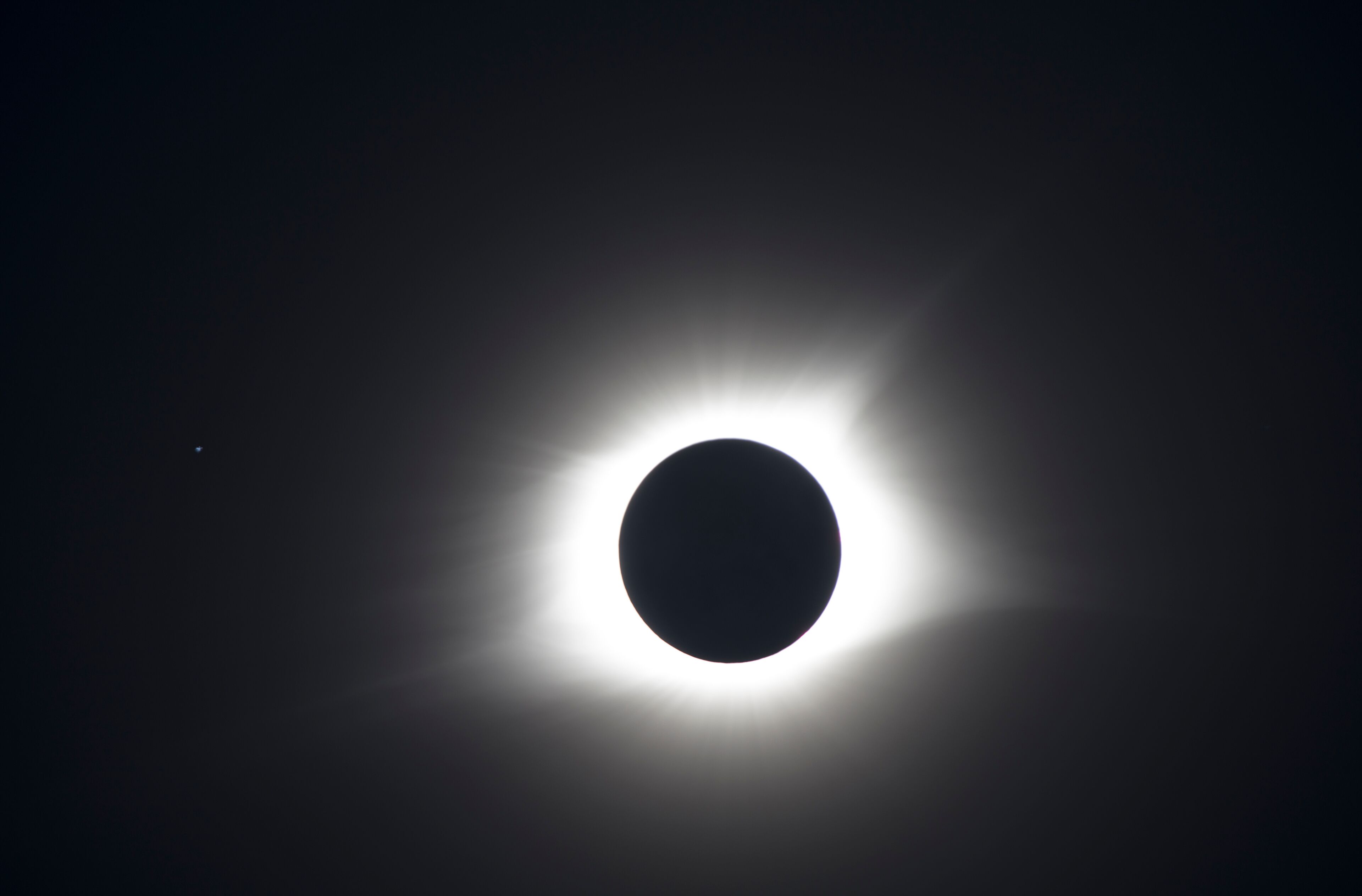 Totality phase of the 2017 Great American eclipse seen from Hopkinsville, Kentucky