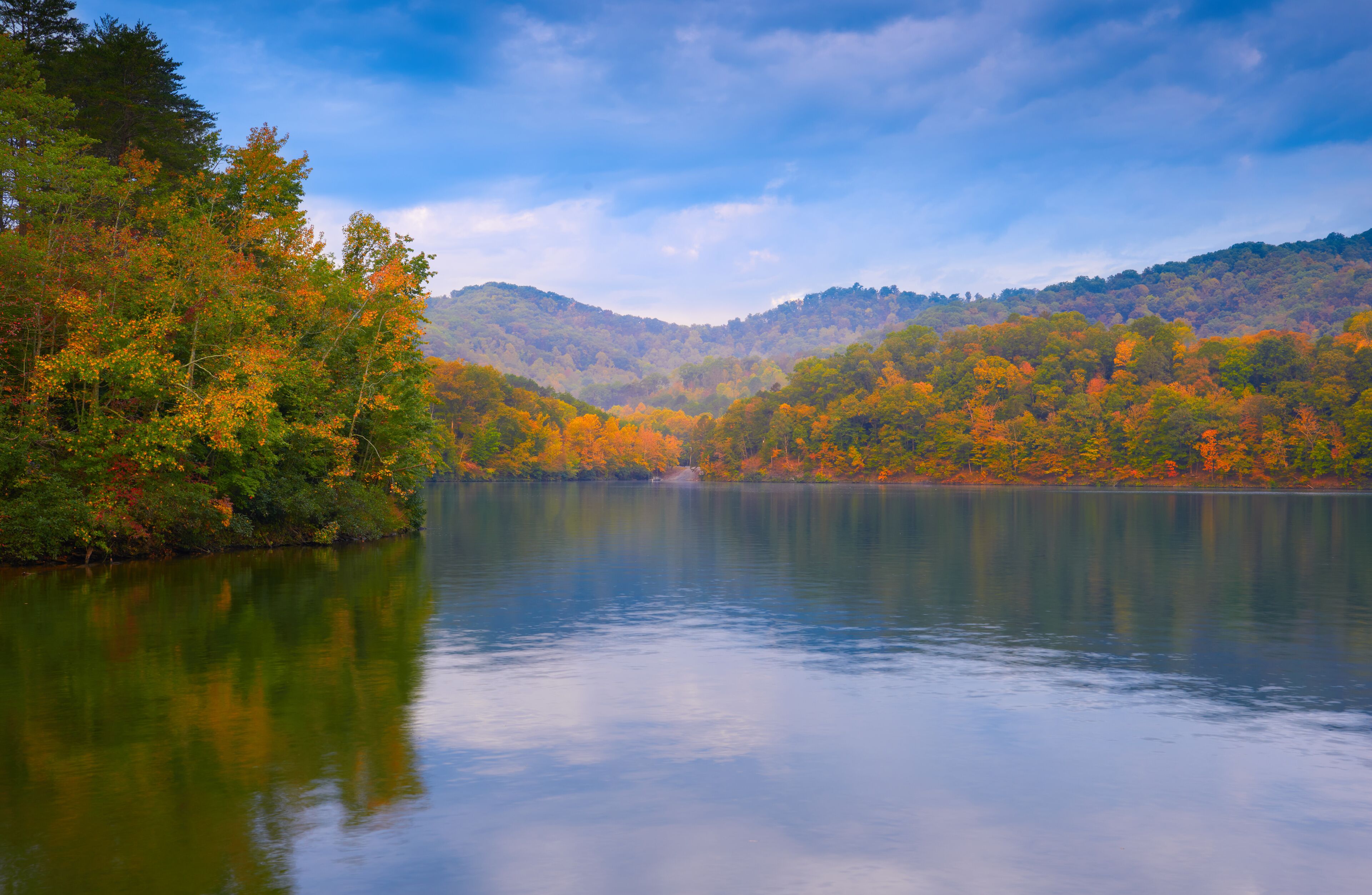 Fall on Dewey Lake, KY