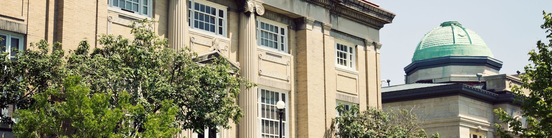 Historic buildings in Jeffersonville