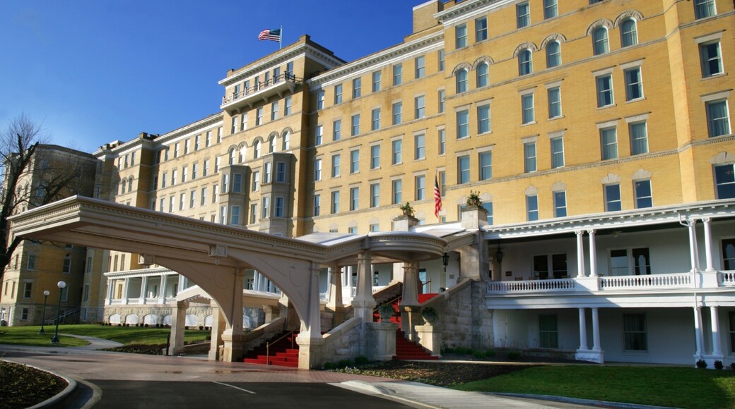 French Lick showing heritage elements