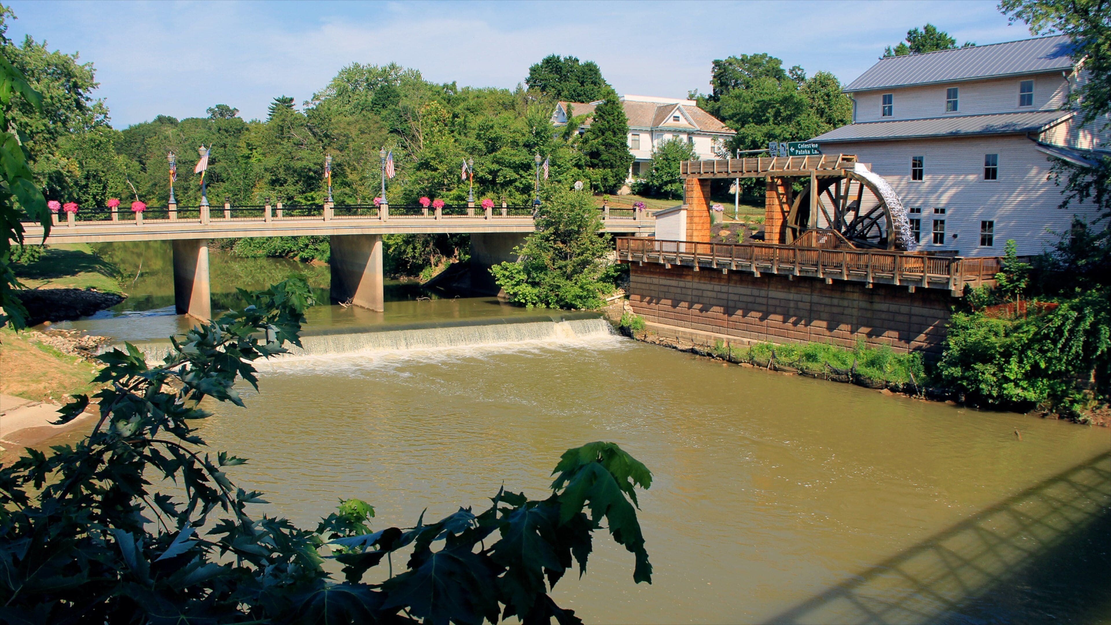 재스퍼 을 특징 강 또는 시내, 다리 과 작은 마을 또는 빌리지