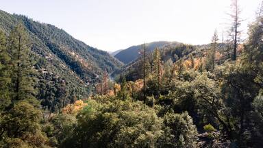 View of North Fork American River from Steven's Trail during autumn in Colfax, California