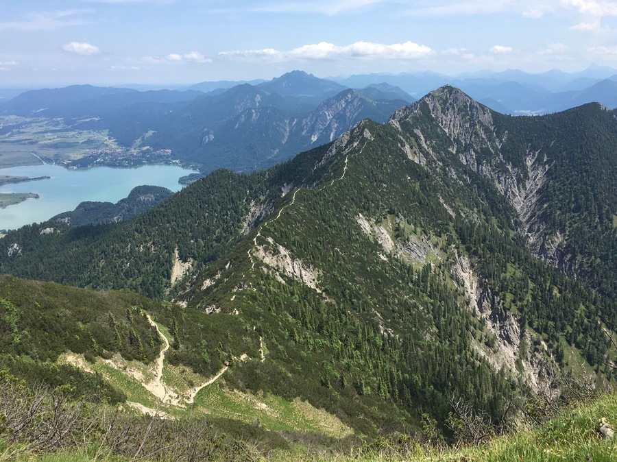 Great hiking spot with 360 views of Walchensee and Heimgarten