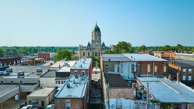 Aerial Columbia City with alleyway leading to courthouse