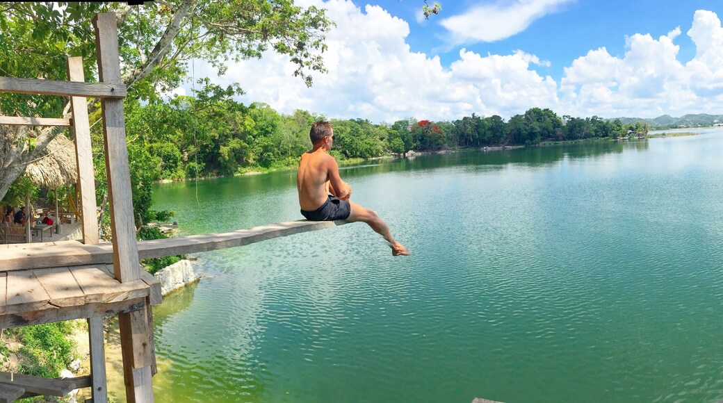 #lifeatexpedia
Live life on the edge!!
A young boy offered us a ride in his boat to his favourite rope-swing and diving board. His parents offered us tea while we played in the water and soaked in the scenery of Guatemala