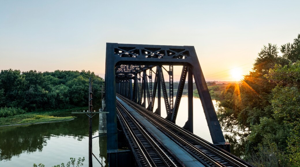 Sunset view of the Lawrenceburg Bridge - CSX Transportation - Great Miami River - Lawrenceburg, Indiana and North Bend, Ohio
