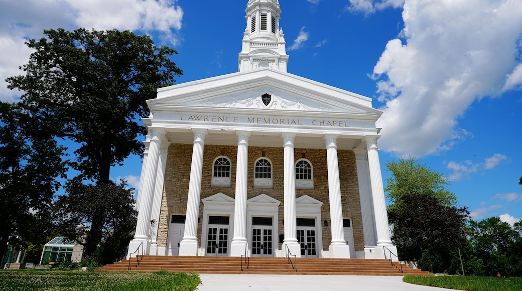 Memorial Chapel in Appleton, Wisconsin built in 1919