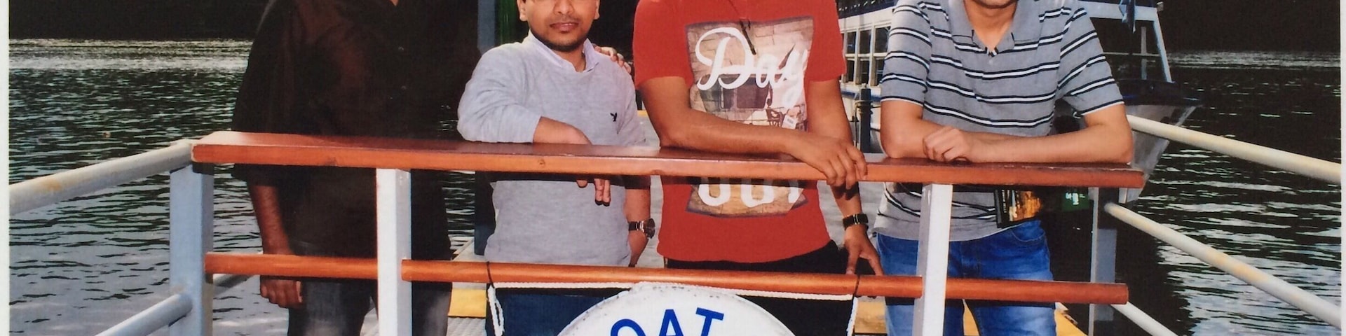 The duck tour on Wisconsin river is must to experience if you visit wisconsin