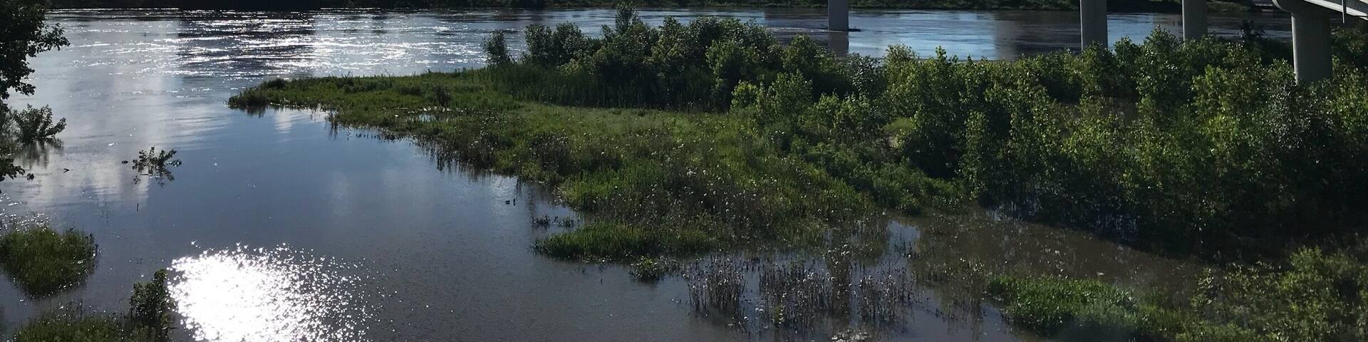 This was a fun stroll over the Missouri River. You can walk or ride your bike, stopping in the middle at the Nebraska/Iowa border.