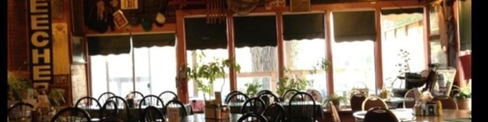 Nice restaurant and micro brewery. Their pork tenderloins are fantastic!
