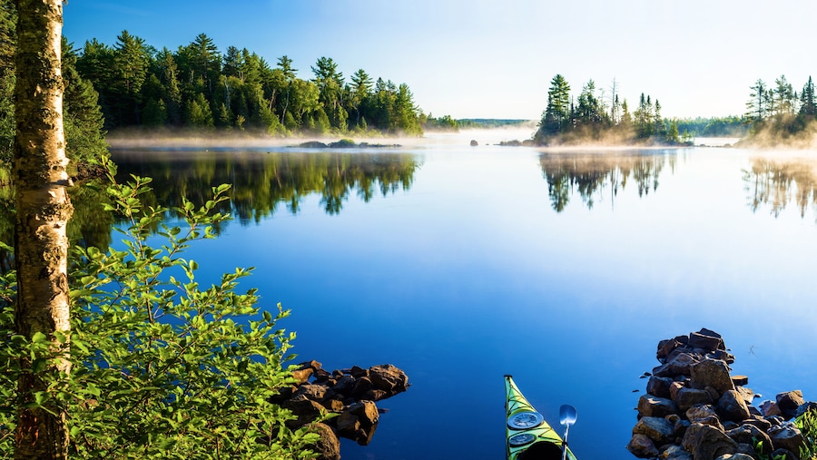 kayak, morning mist, crescent lake