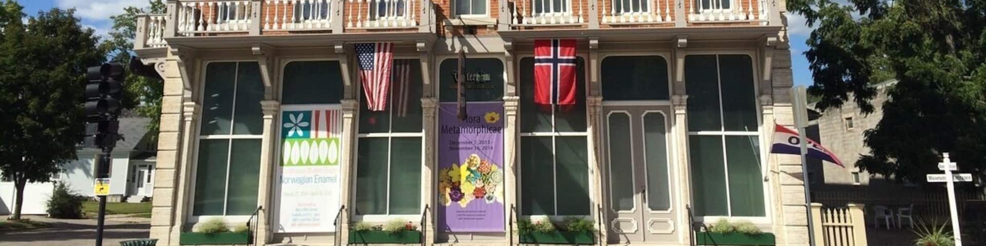 This national Norwegian-American museum displays over 24,000 artifacts, the most extensive collection of its kind in the world. The Vesterheim highlights American immigration from Norway and Norwegian culture.