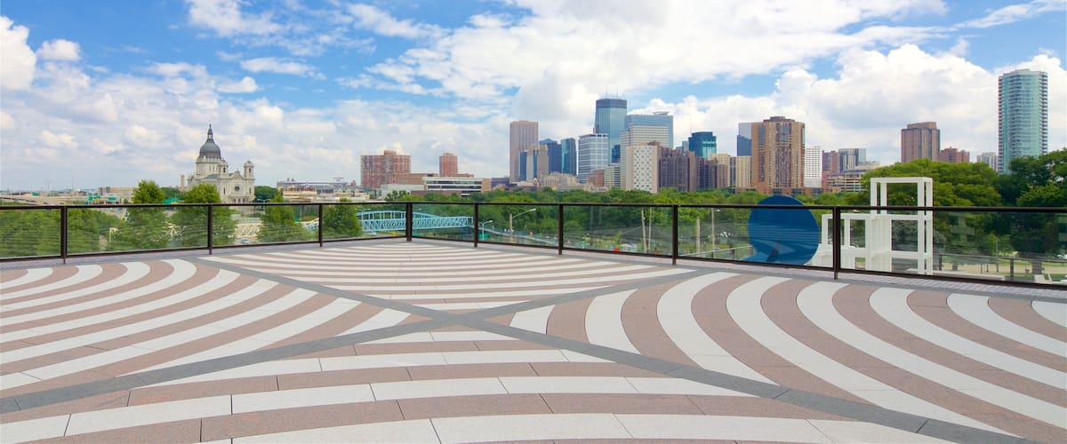 Downtown Minneapolis which includes a square or plaza and a city