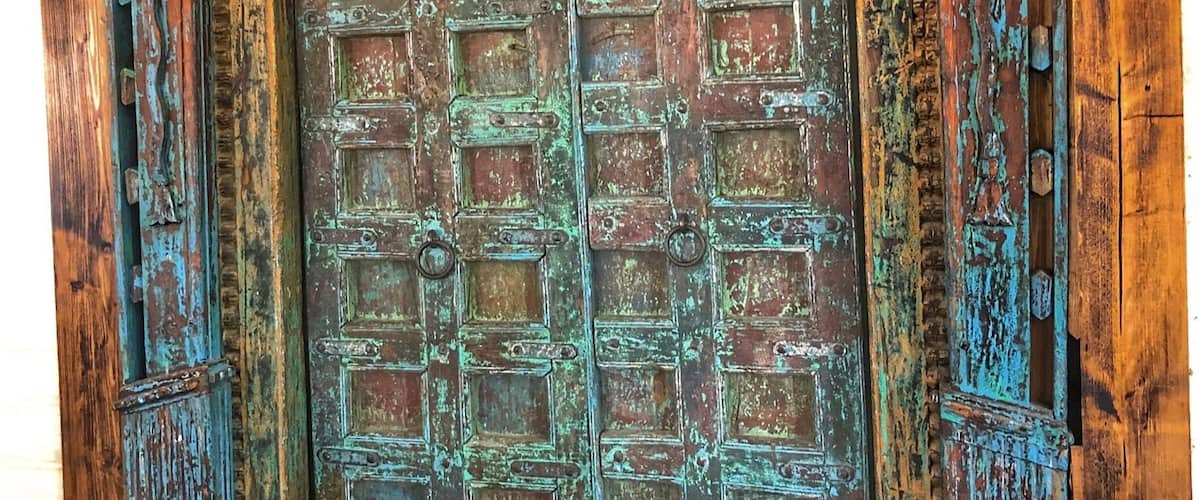This amazing door was at the winery we went to. I should have asked about the story on this.