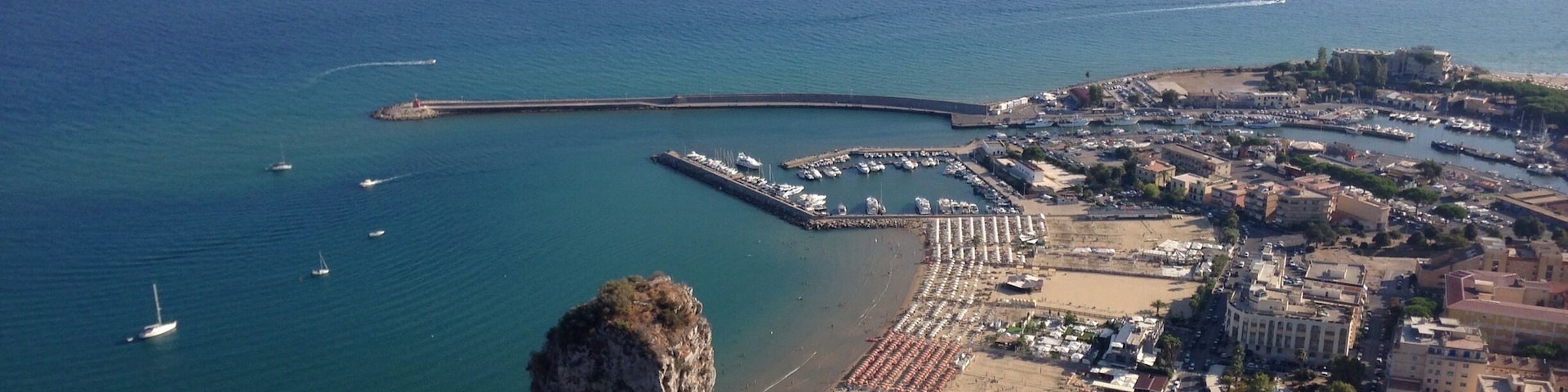 You don't need to travel to the other side of the world, sometimes it only takes two hours of car ride. ;) #1