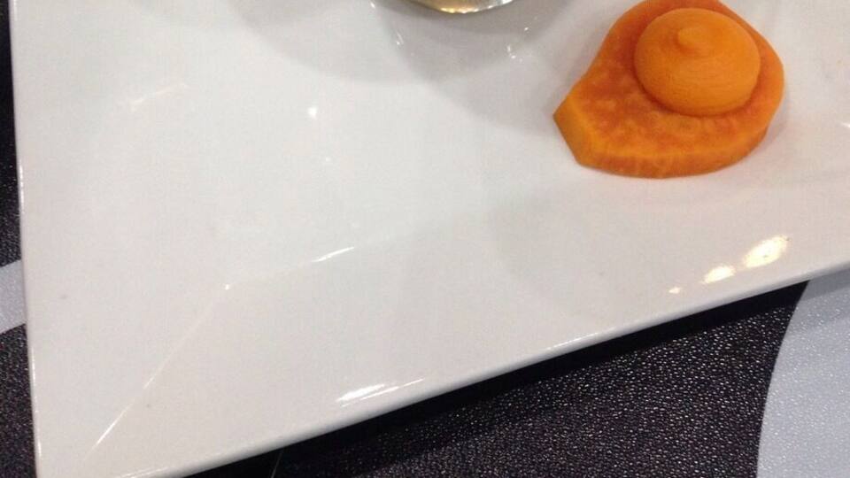 Divino is located not far from the Miami airport, so if you have a layover, it's well worth a visit. The atmosphere is hip and trendy with waitstaff spiffy and dressed in black. There are many varieties of ceviche, the specialty here, as well as other Peruvian favorites. There is also a decent craft beer and cocktail selection. Everything we had was delicious!