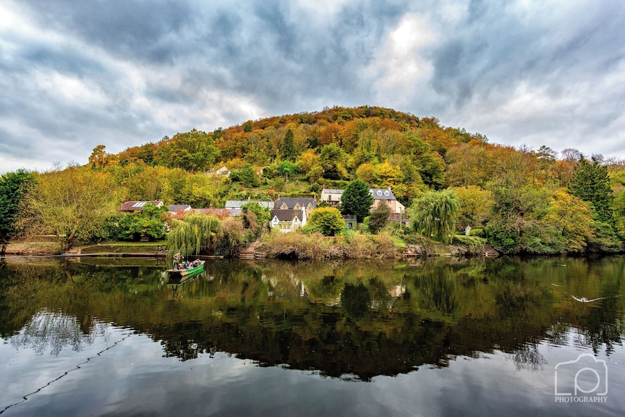 Took a #walk down from the view at #symondsyatrock through the #woodland down a #steep path leading down to the #river #wye and the #pullferry #ferryman, Nice area great #pub and even #rivercruise . Not so easy going back up the #steep #path but worth the effort